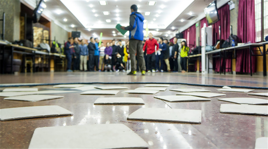 原來戶外拓展還能這么玩！